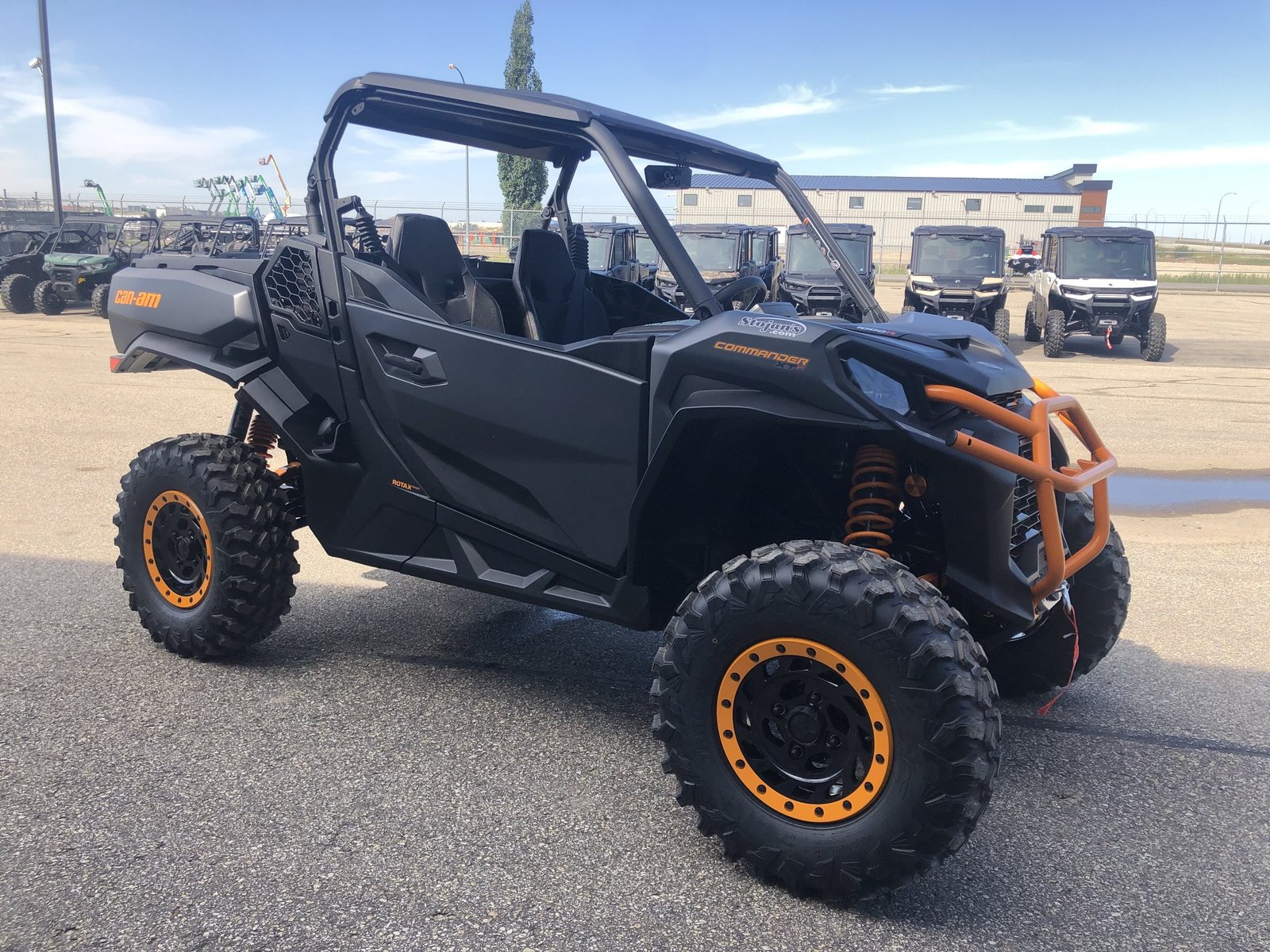 The Can-Am Commander XT-P, built and ready